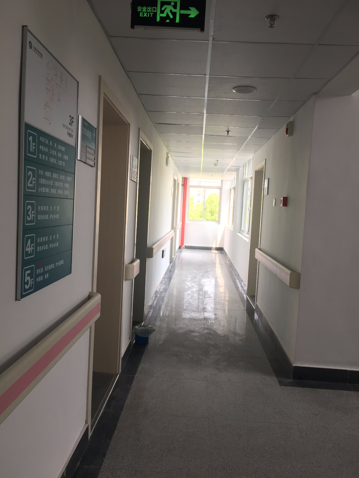 医院病房走廊真实照片图片